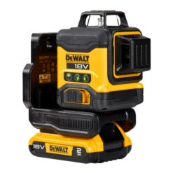 DeWalt DCLE34031D1-XE 18V XR Compact 3 X 360° Green Beam Multiline Laser 2.0Ah Kit