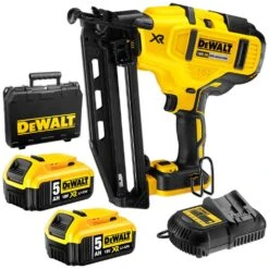 DeWalt DCN660P2-XE XR 18V Li-Ion Cordless 16Ga 20° Angled Finish Nailer 5.0Ah Kit